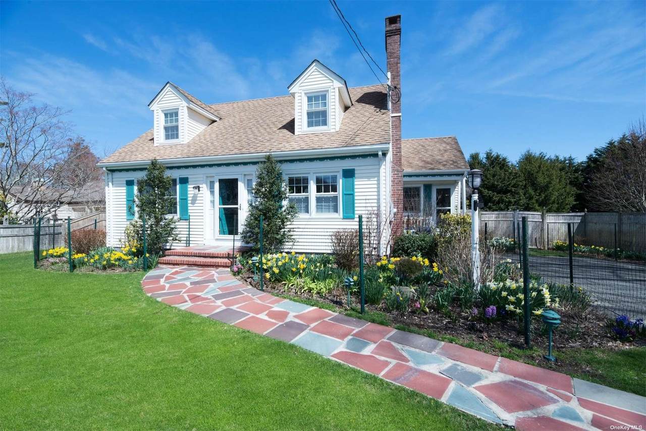 285 Middleton Road - Photo 1