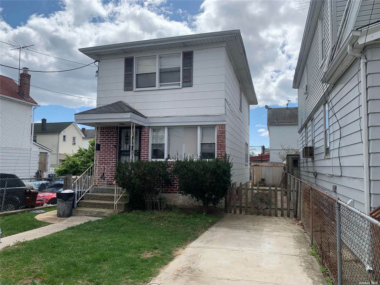 132-06 131 Avenue - Photo 1