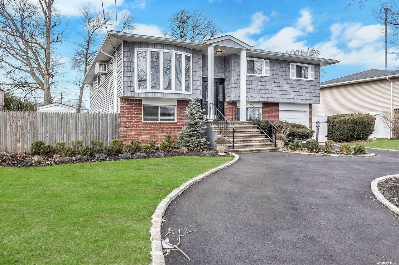 57 Merrick Road - Photo 1