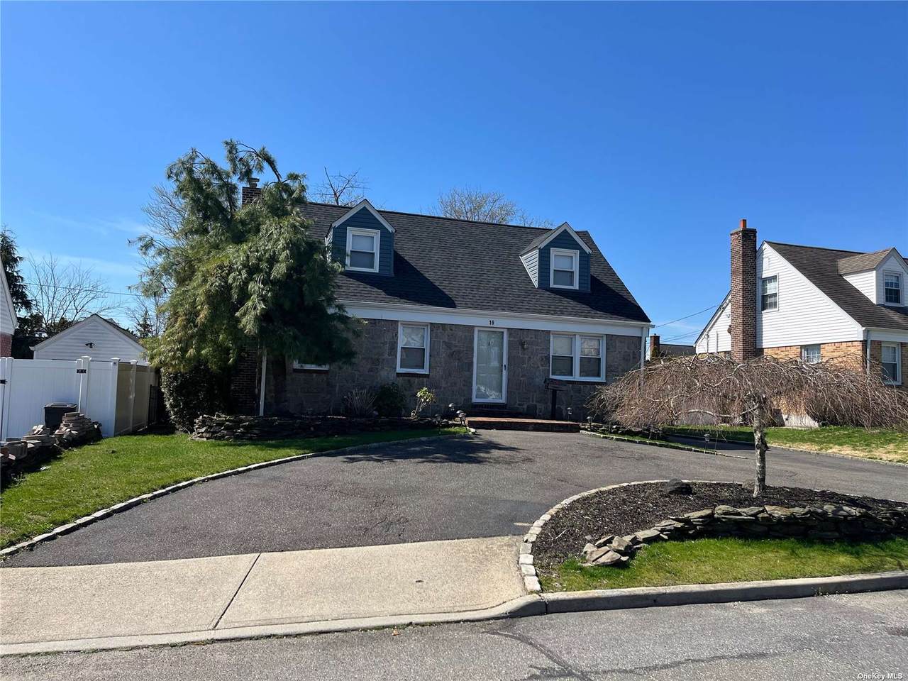 19 Birchwood Drive - Photo 1