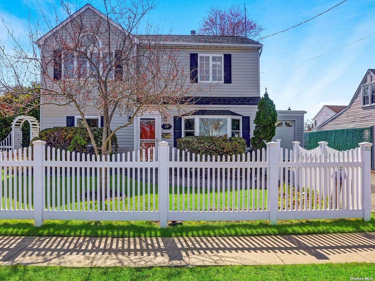 30 Libby Avenue - Photo 1