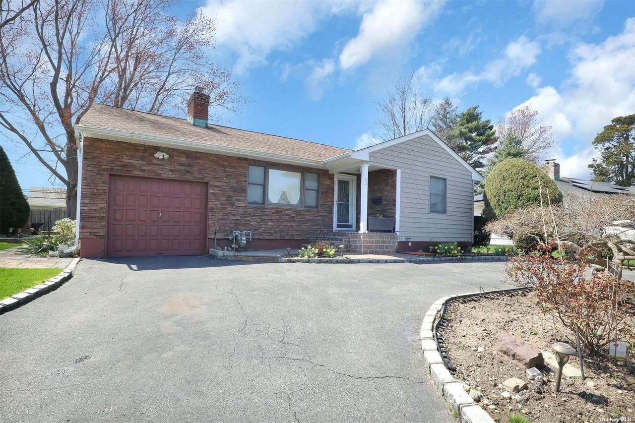 53 Gary Road - Photo 1