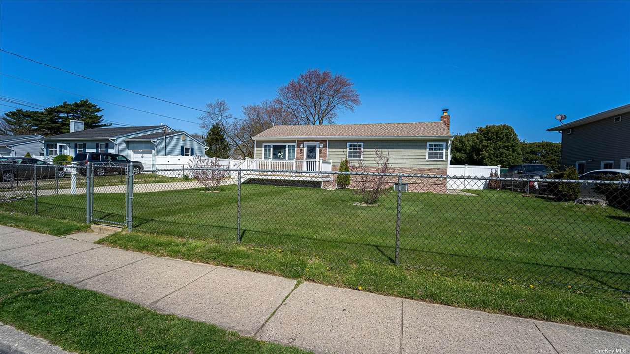 85 Bradley Street - Photo 1