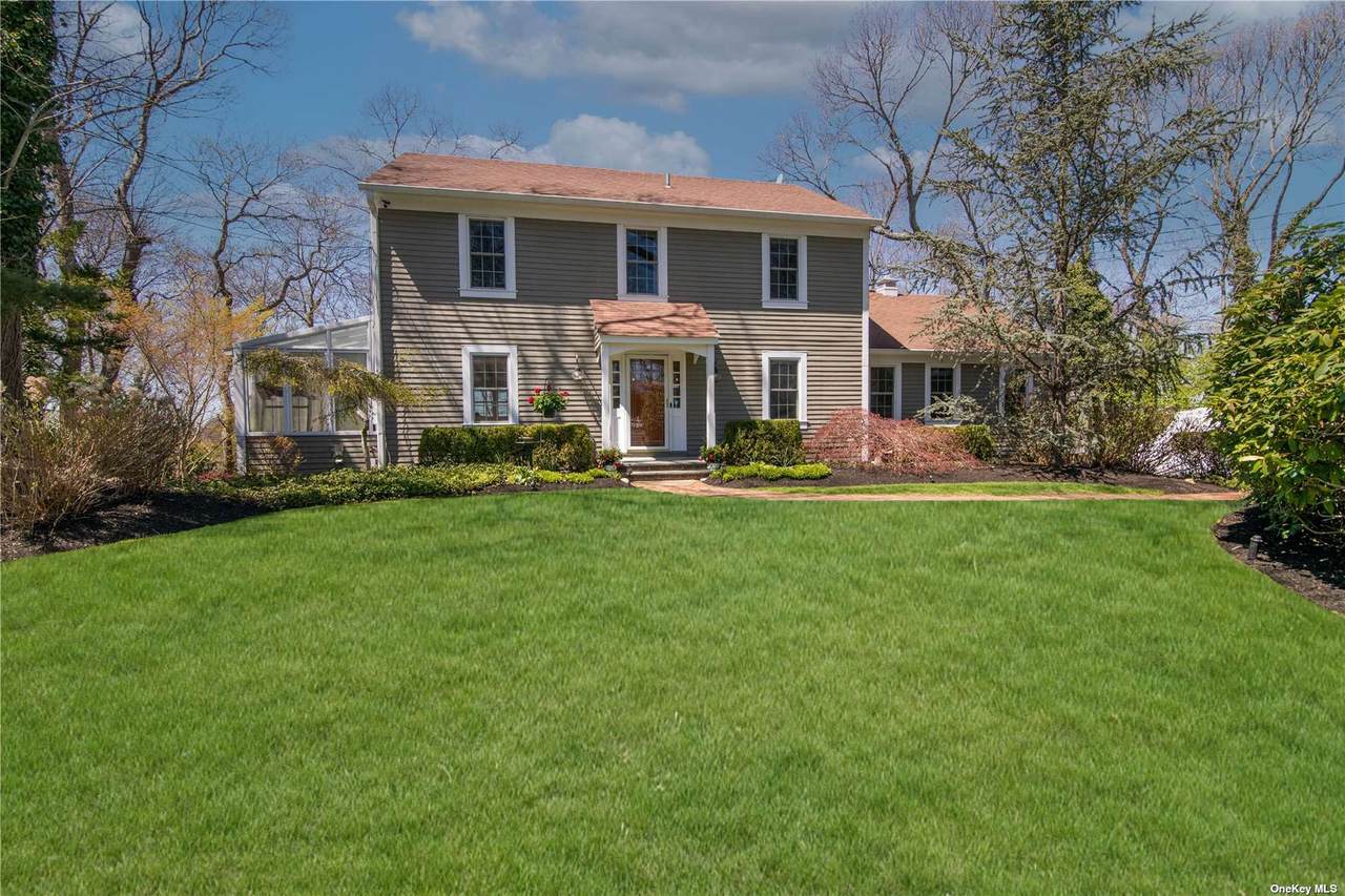 9 Wainscott Lane - Photo 1