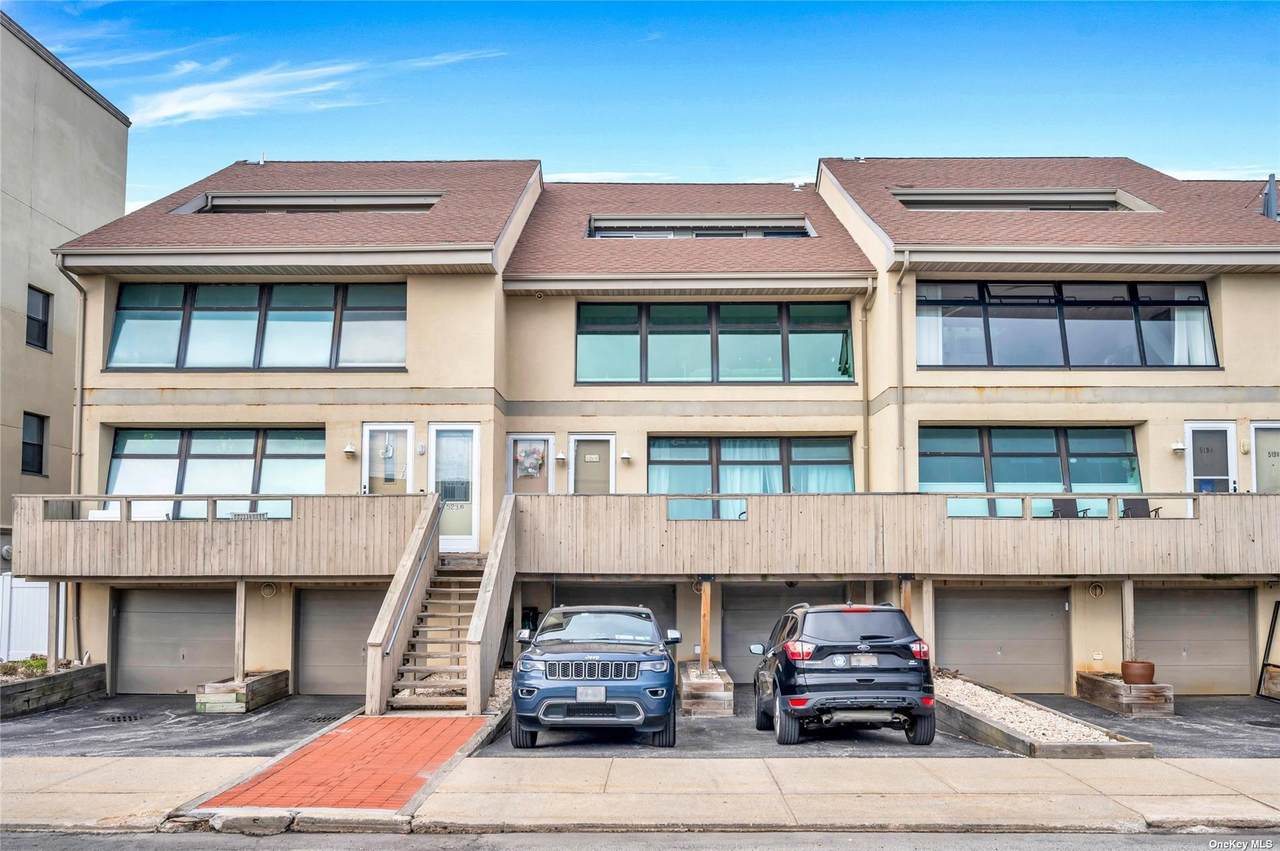 521 Broadway - Photo 1