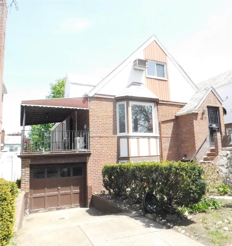 64-15 Dieterle Crescent - Photo 1