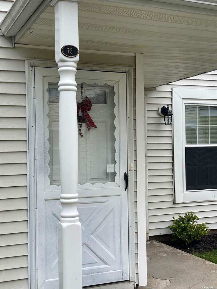 73 Fairview Circle - Photo 1