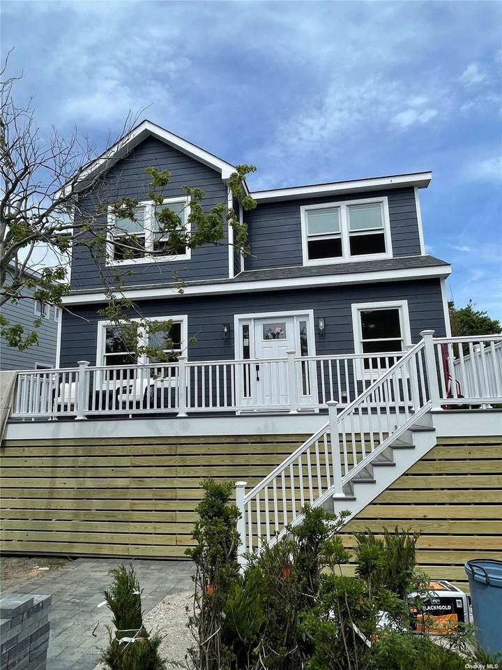 570 Bayberry Walk - Photo 1