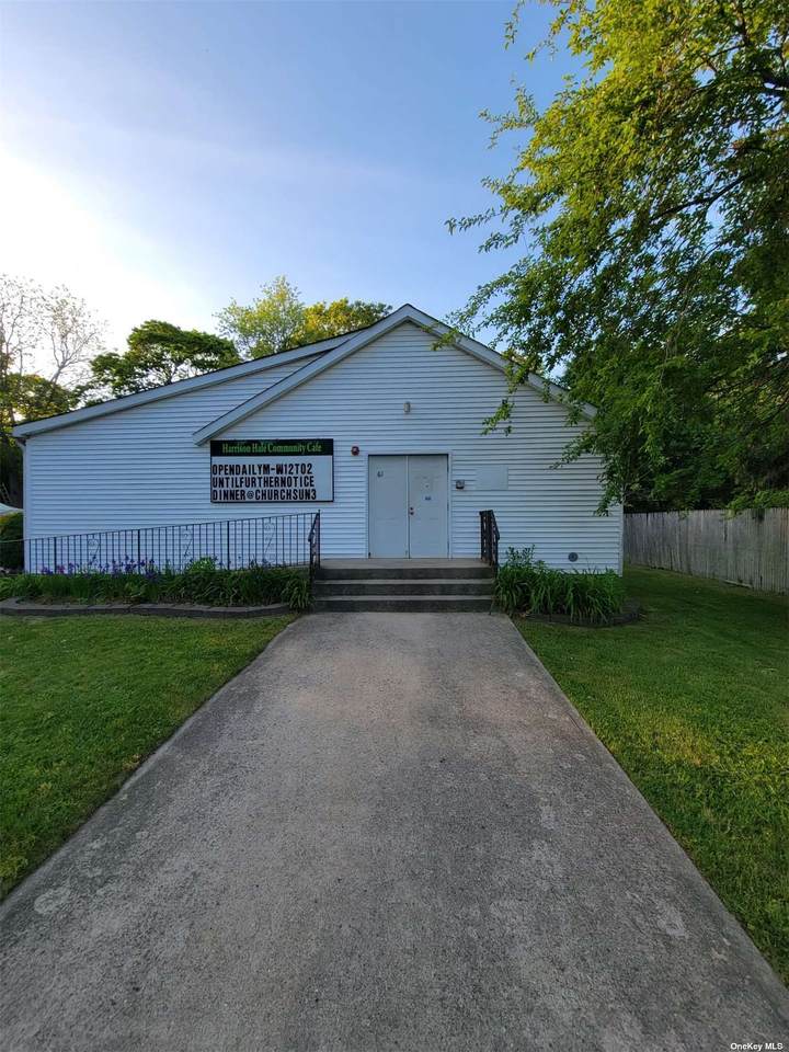 61 Shirley Lane - Photo 1