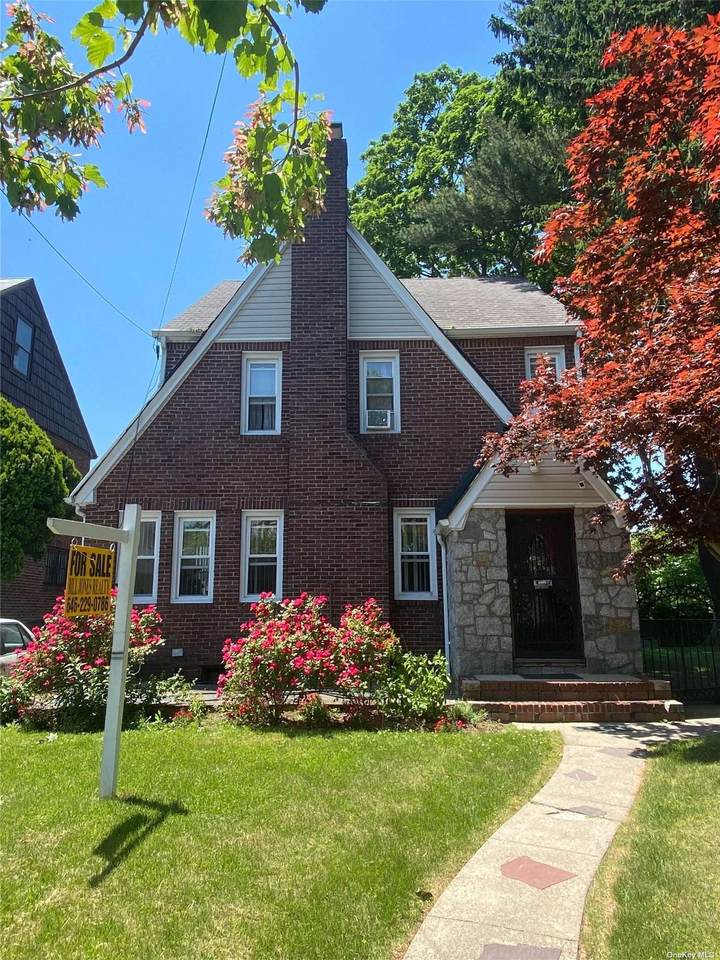 114-30 179th Street - Photo 1