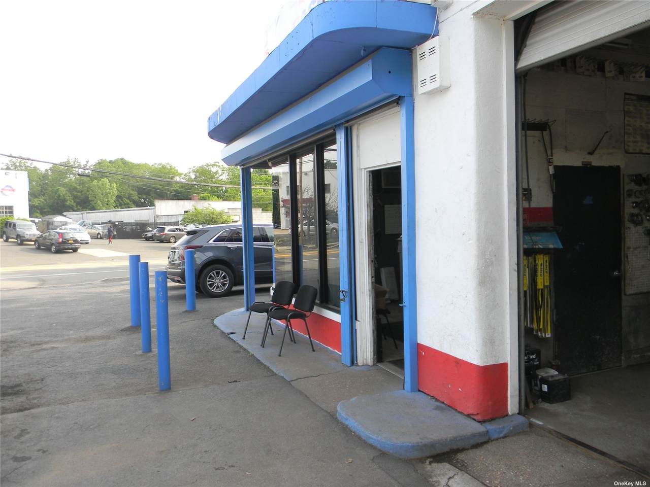 395 Middle Country Road - Photo 1