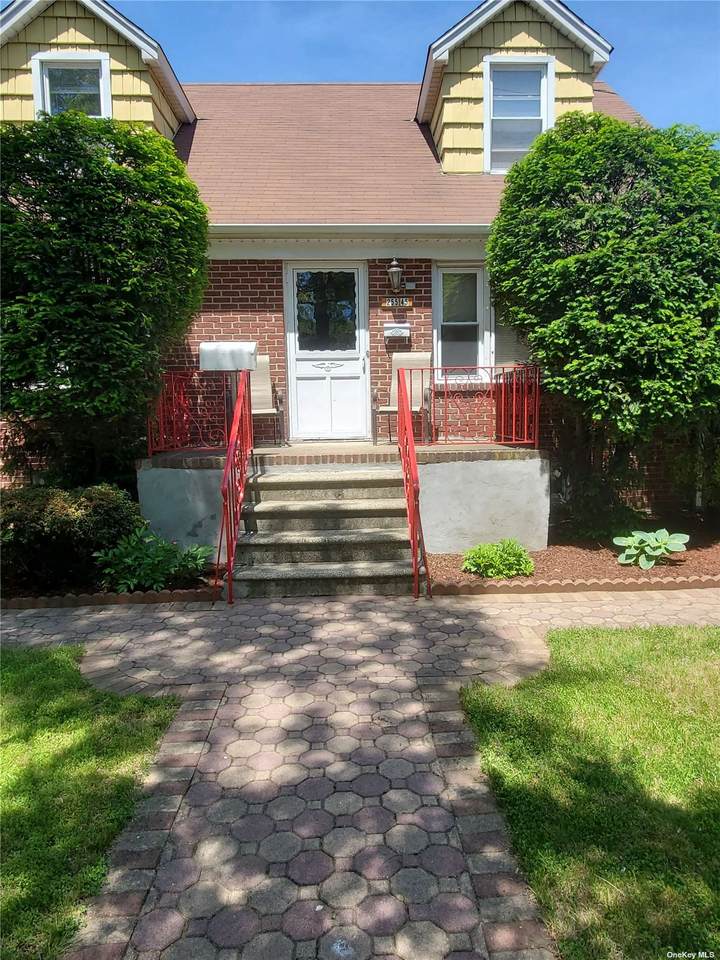 255-45 148th Avenue - Photo 1