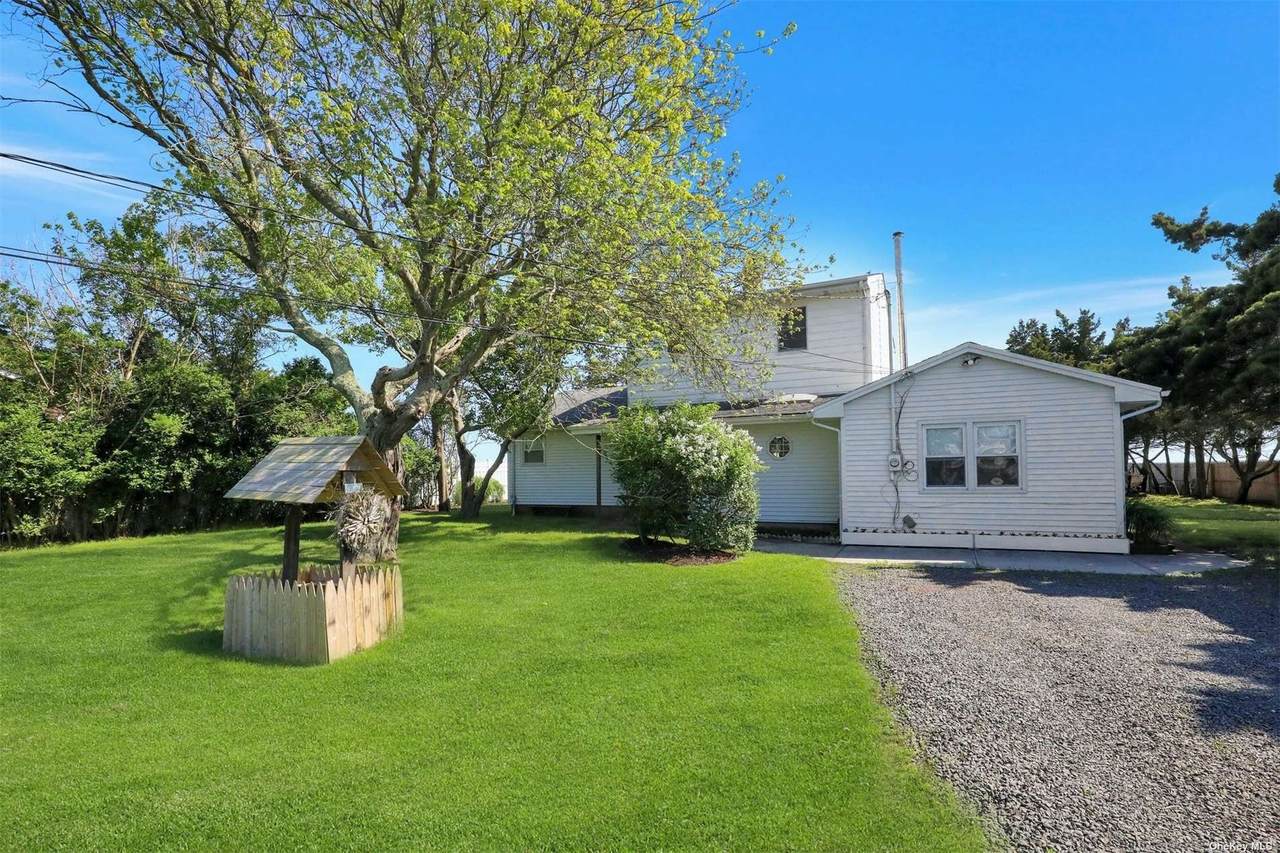2 Bay Road - Photo 1