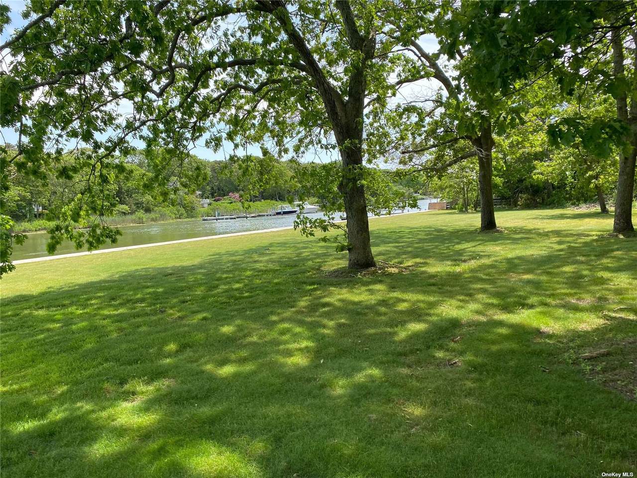 46 Cedar Lane - Photo 1
