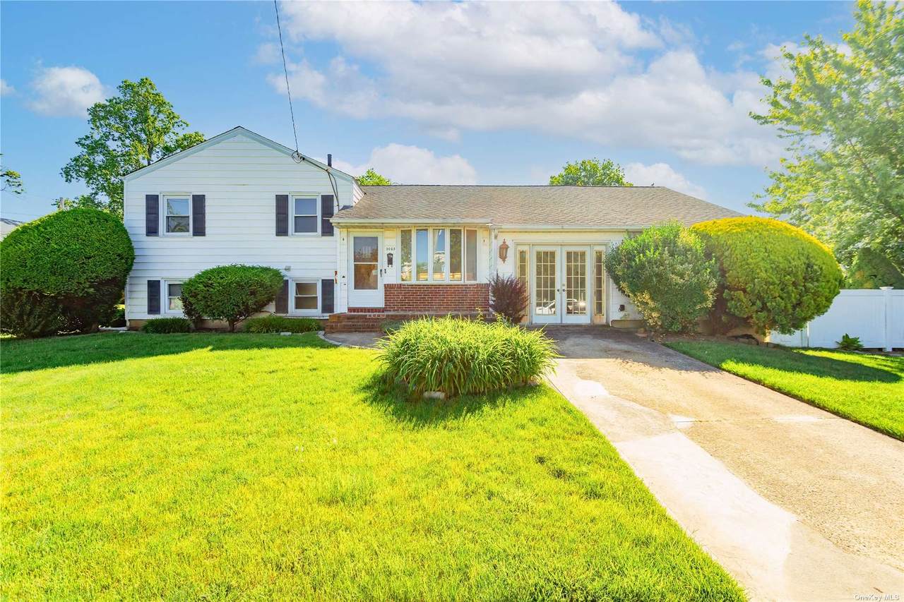 3083 Grand Boulevard - Photo 1