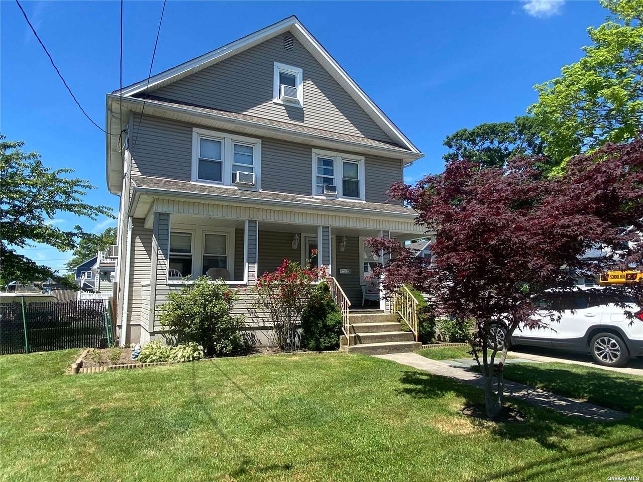 16 Burnett Avenue - Photo 1