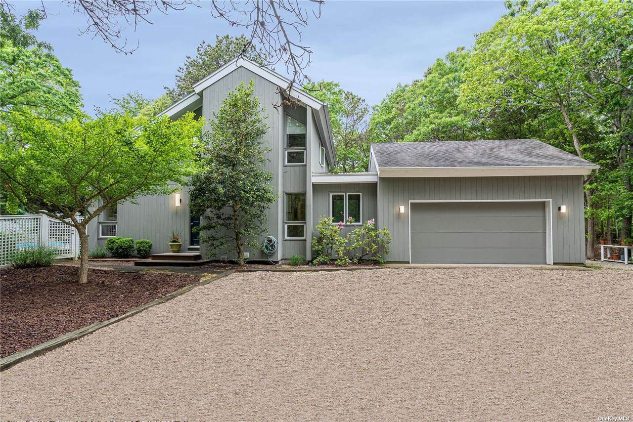 7 Quantuck Bay Road - Photo 1