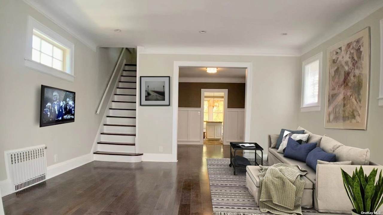 65 Roxbury Road - Photo 1