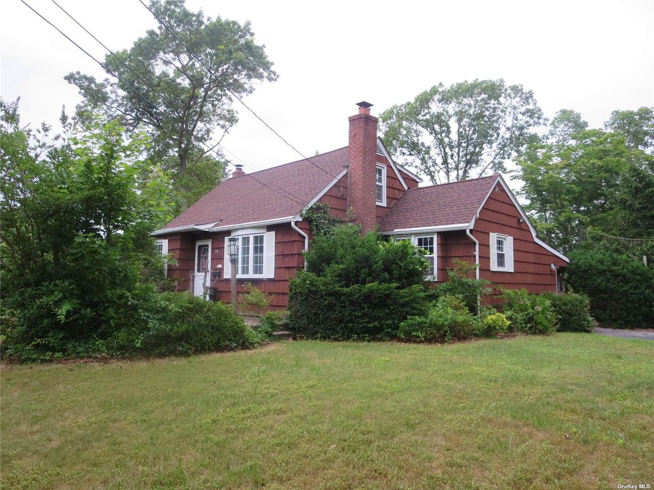59 Manhattan Boulevard - Photo 1