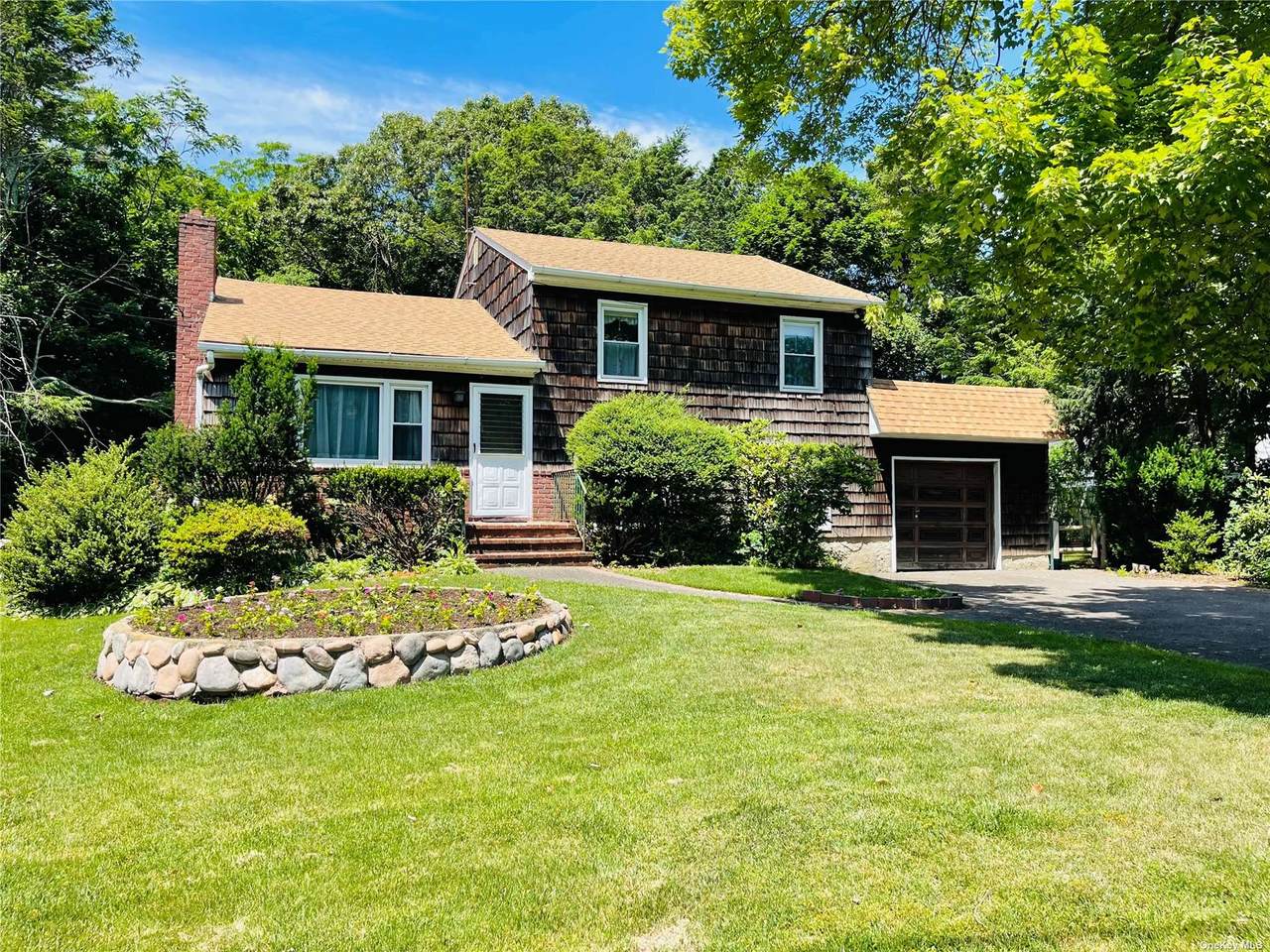 11 Ruby Lane - Photo 1