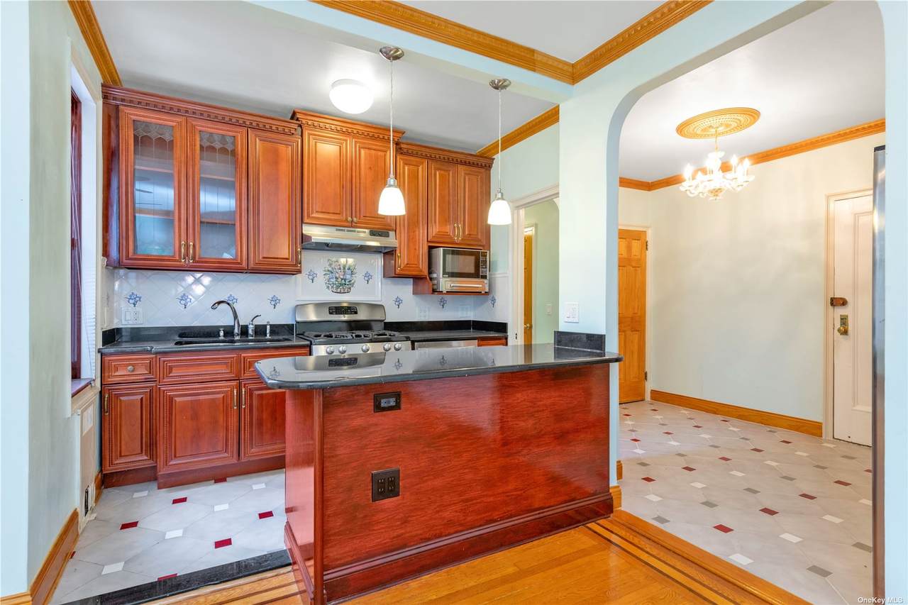 21 Barstow Road - Photo 1