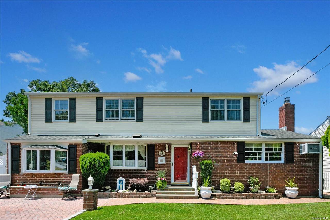 212 Ocean Avenue - Photo 1