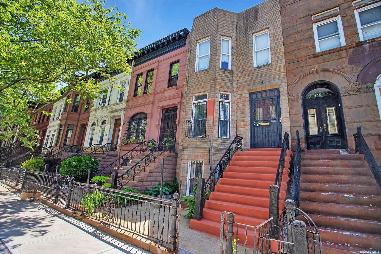 544 Putnam Avenue - Photo 1