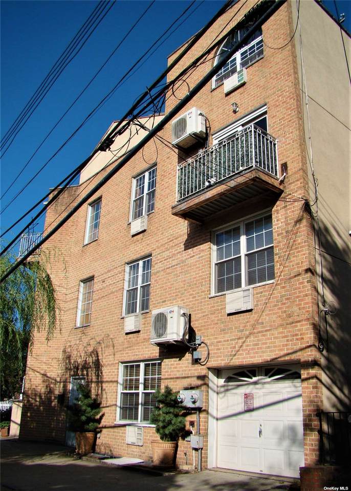 21-34 Rene Court - Photo 1
