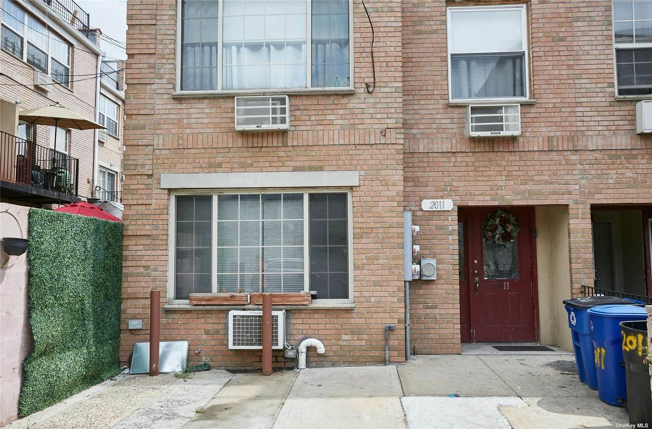 2011 Union Street - Photo 1