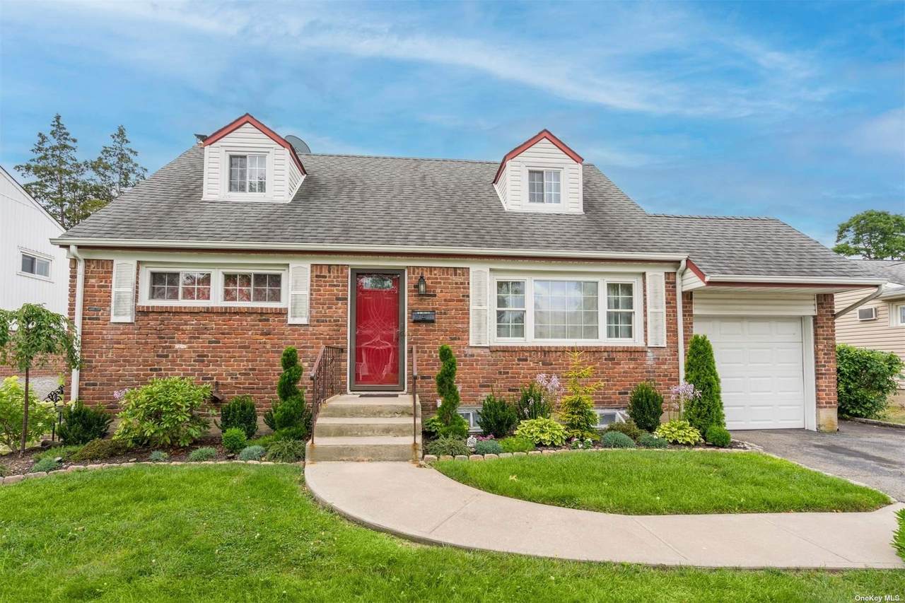 189 Floral Avenue - Photo 1