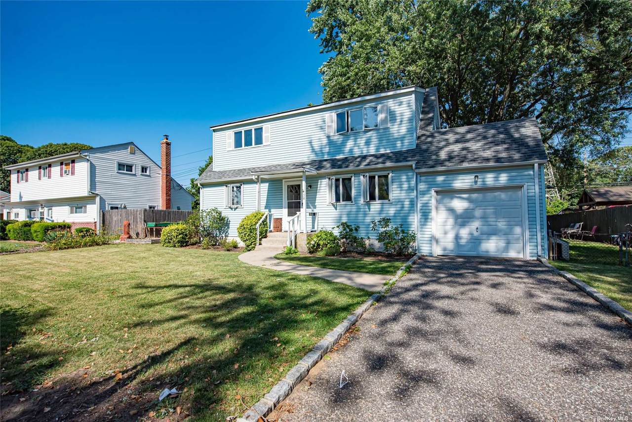 30 Eastwood Boulevard - Photo 1