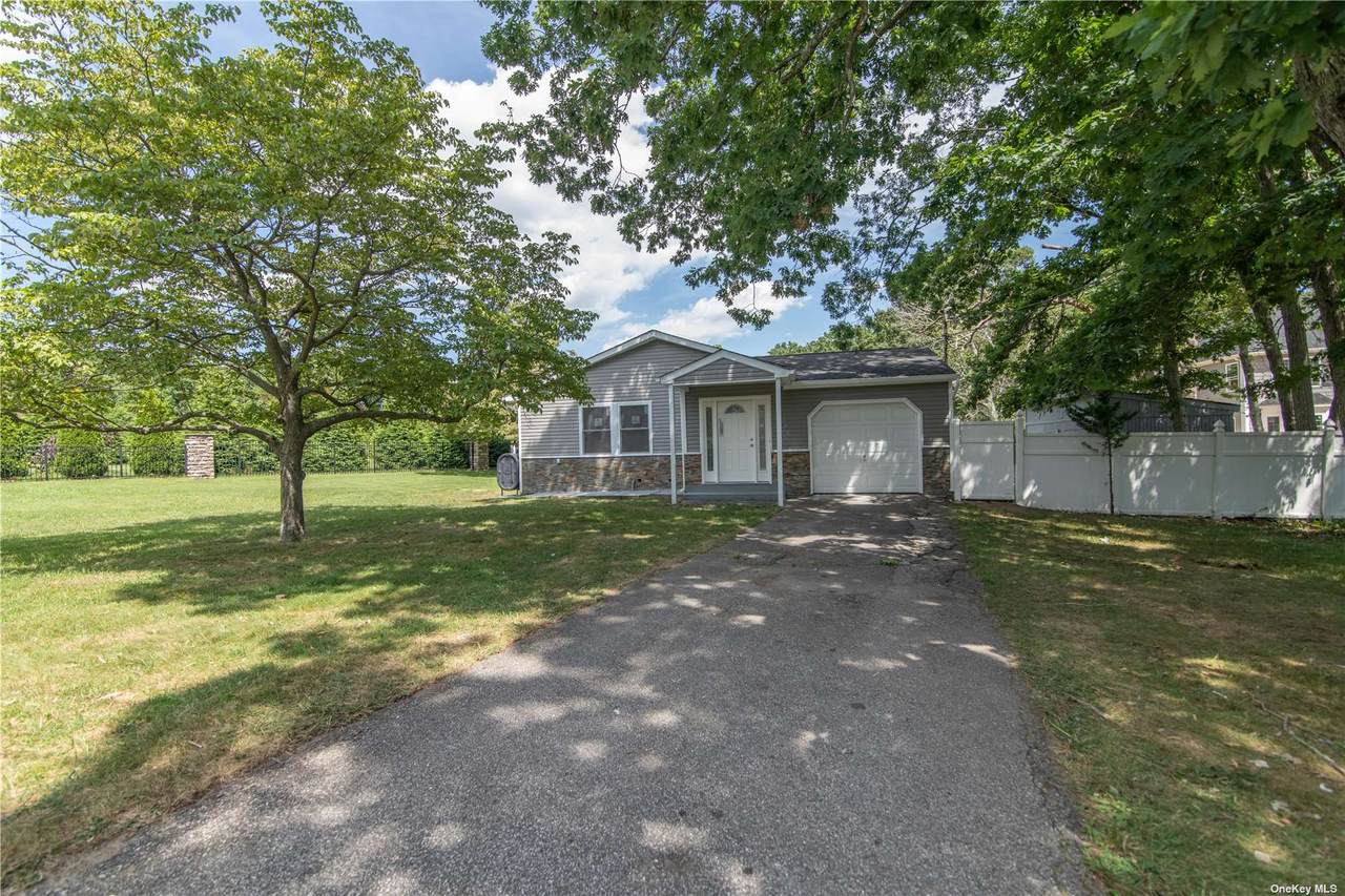 115 Chestnut Street - Photo 1