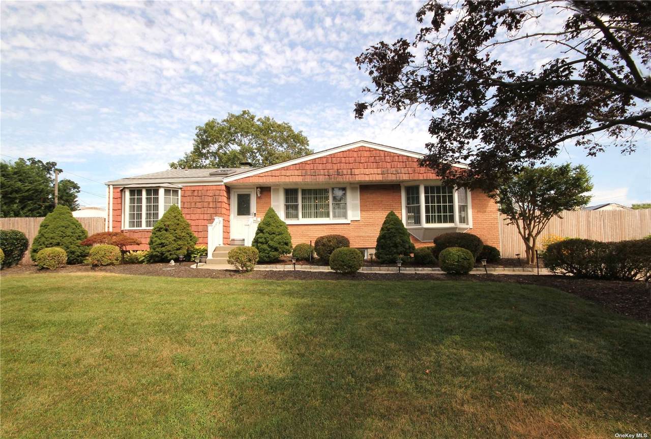 15 13th Street - Photo 1