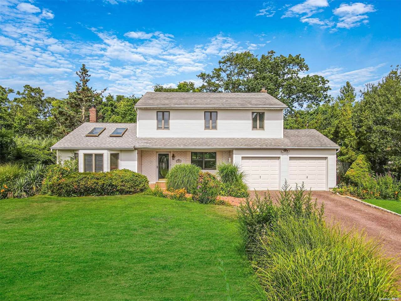 196 Bayview Drive - Photo 1