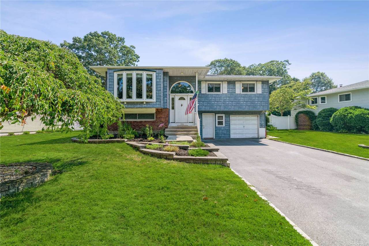 135 Plaisted Avenue - Photo 1