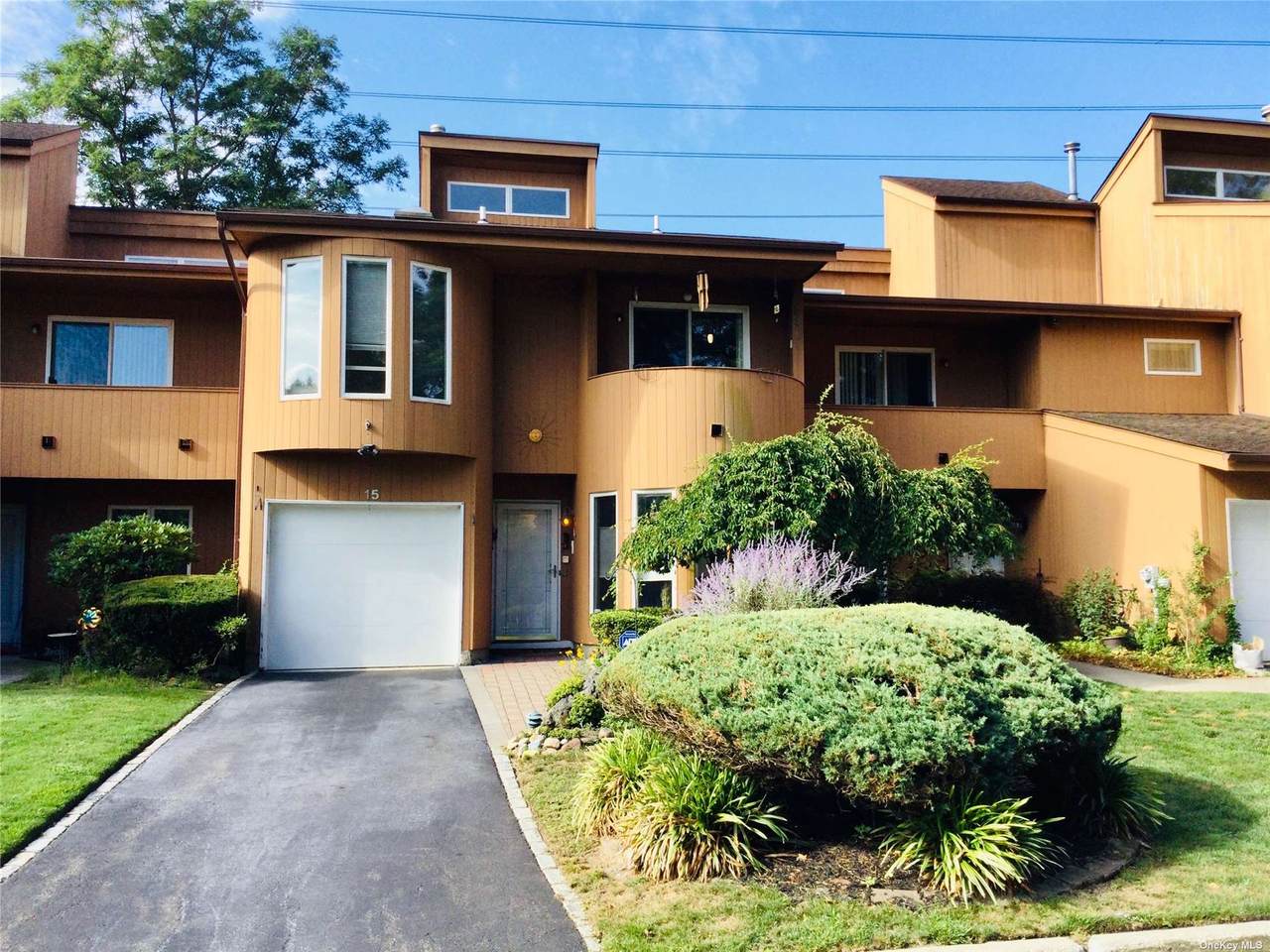 15 Kristin Lane - Photo 1