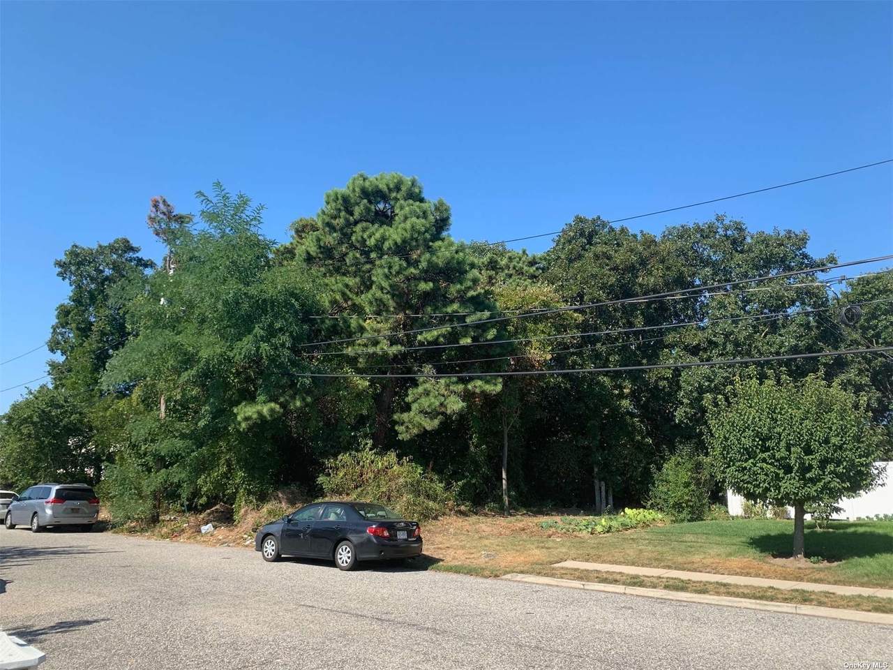 139 Miller Avenue - Photo 1
