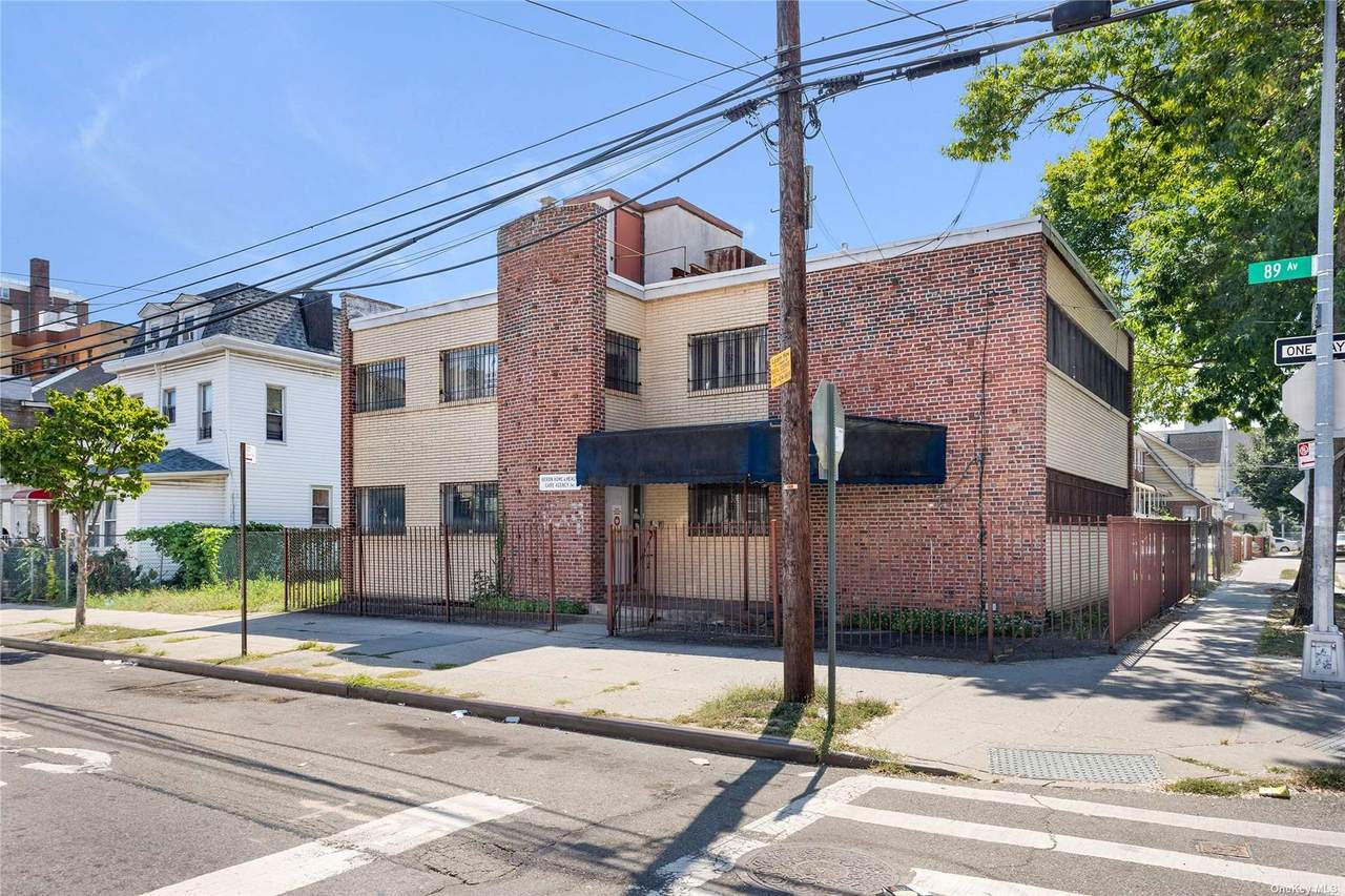 168-30 89 Avenue - Photo 1