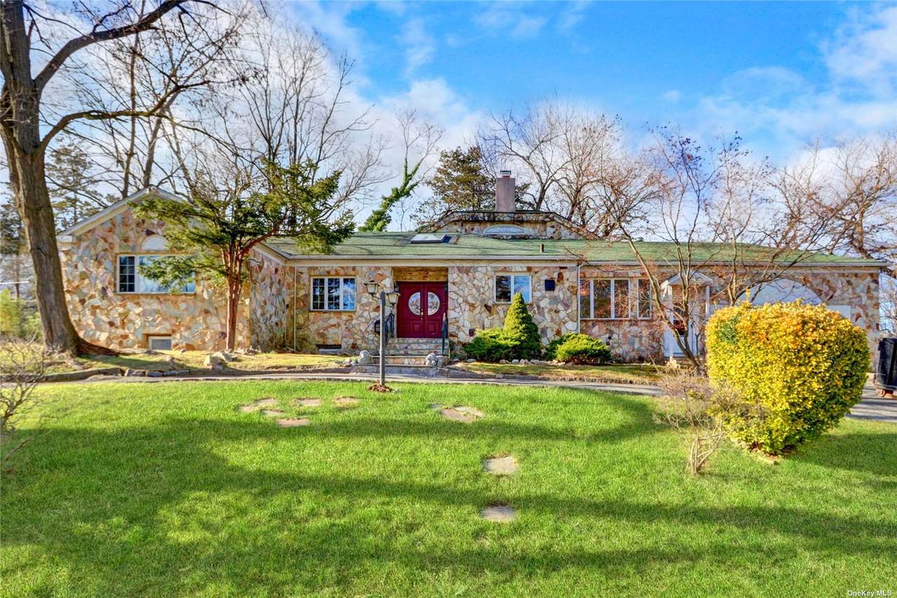 18 Locust Drive - Photo 1