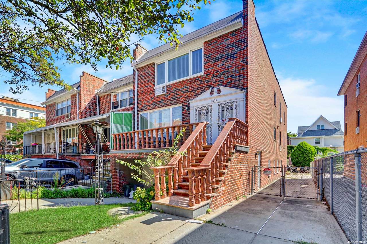 8693 23rd Avenue - Photo 1