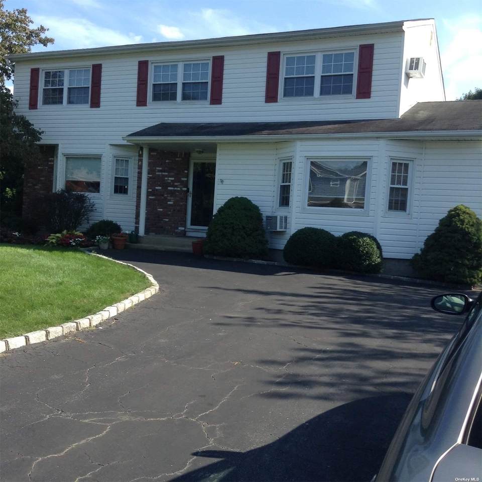 6 Gaines Drive - Photo 1