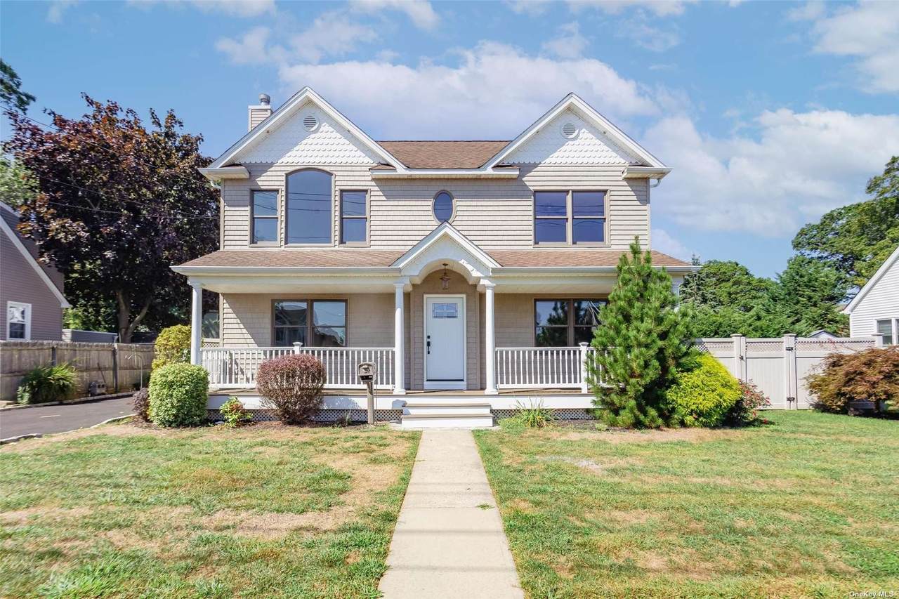 156 Grand Boulevard - Photo 1