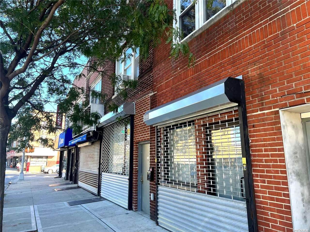 68-10 Woodside Avenue - Photo 1