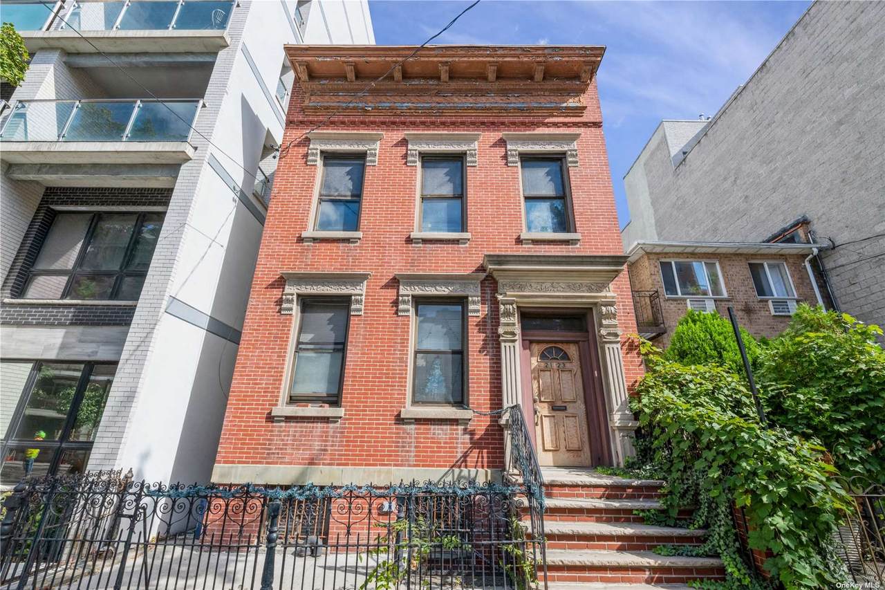 21-23 31st Avenue - Photo 1