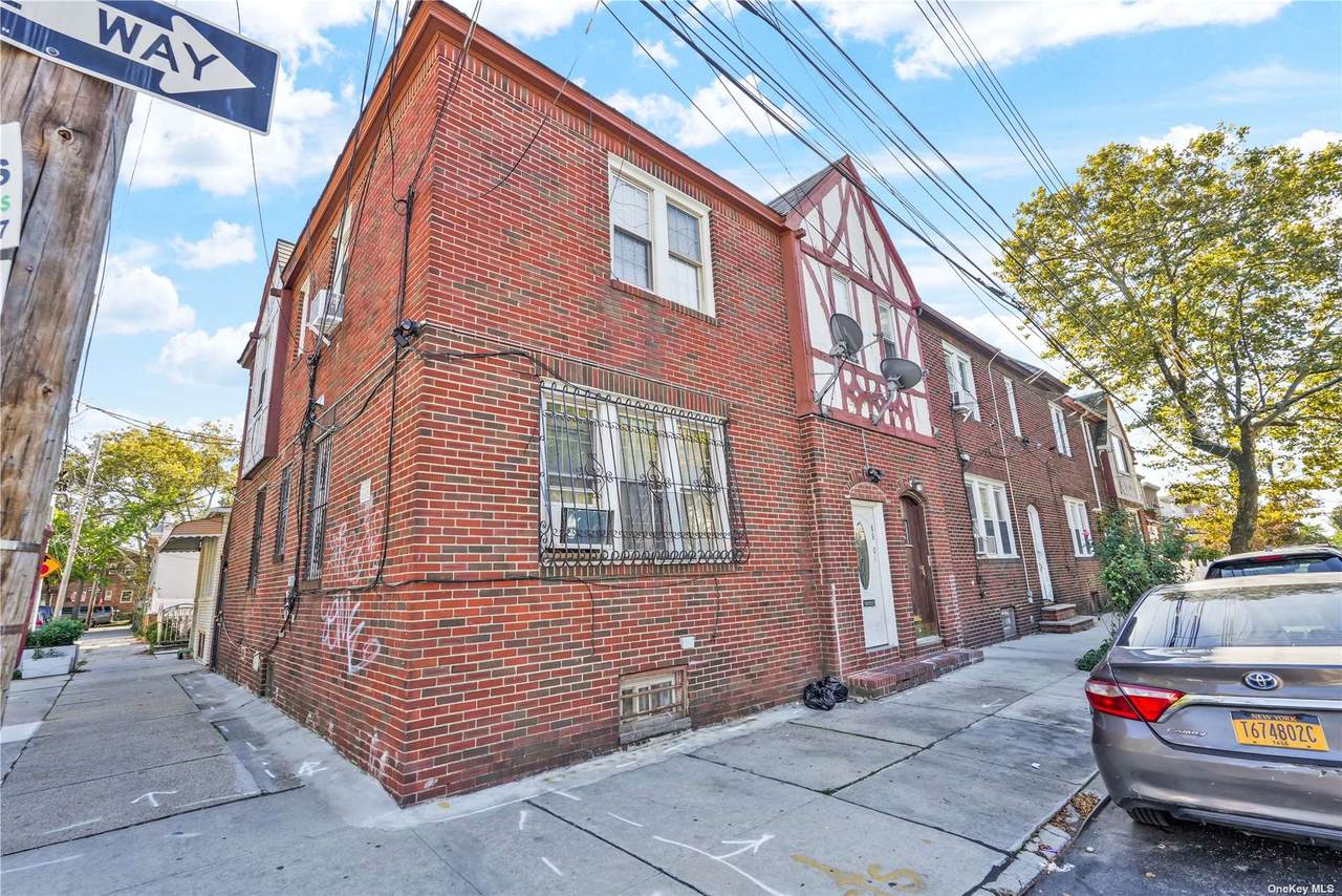 88-01 77th Street - Photo 1