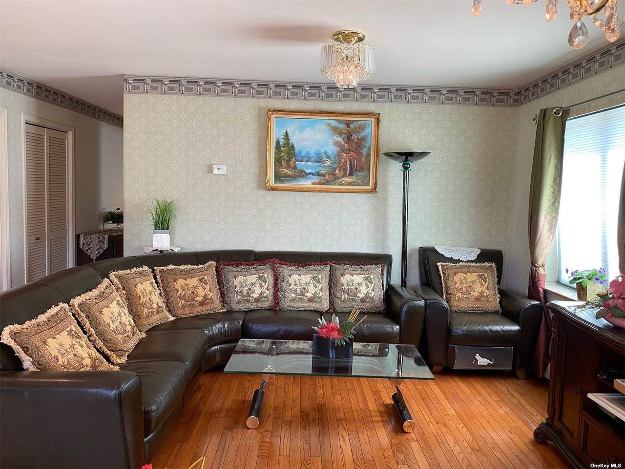 83-38 Cornish Avenue - Photo 1