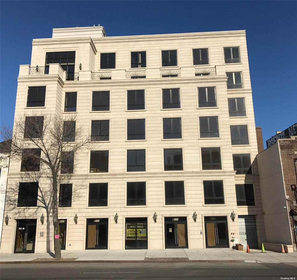 135-17 Northern Boulevard - Photo 1
