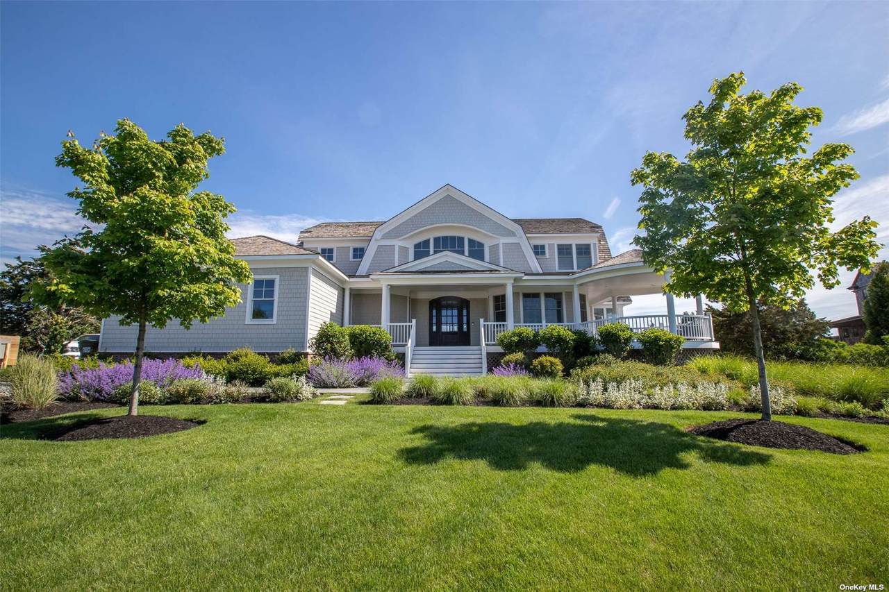 53 Sunset Avenue - Photo 1
