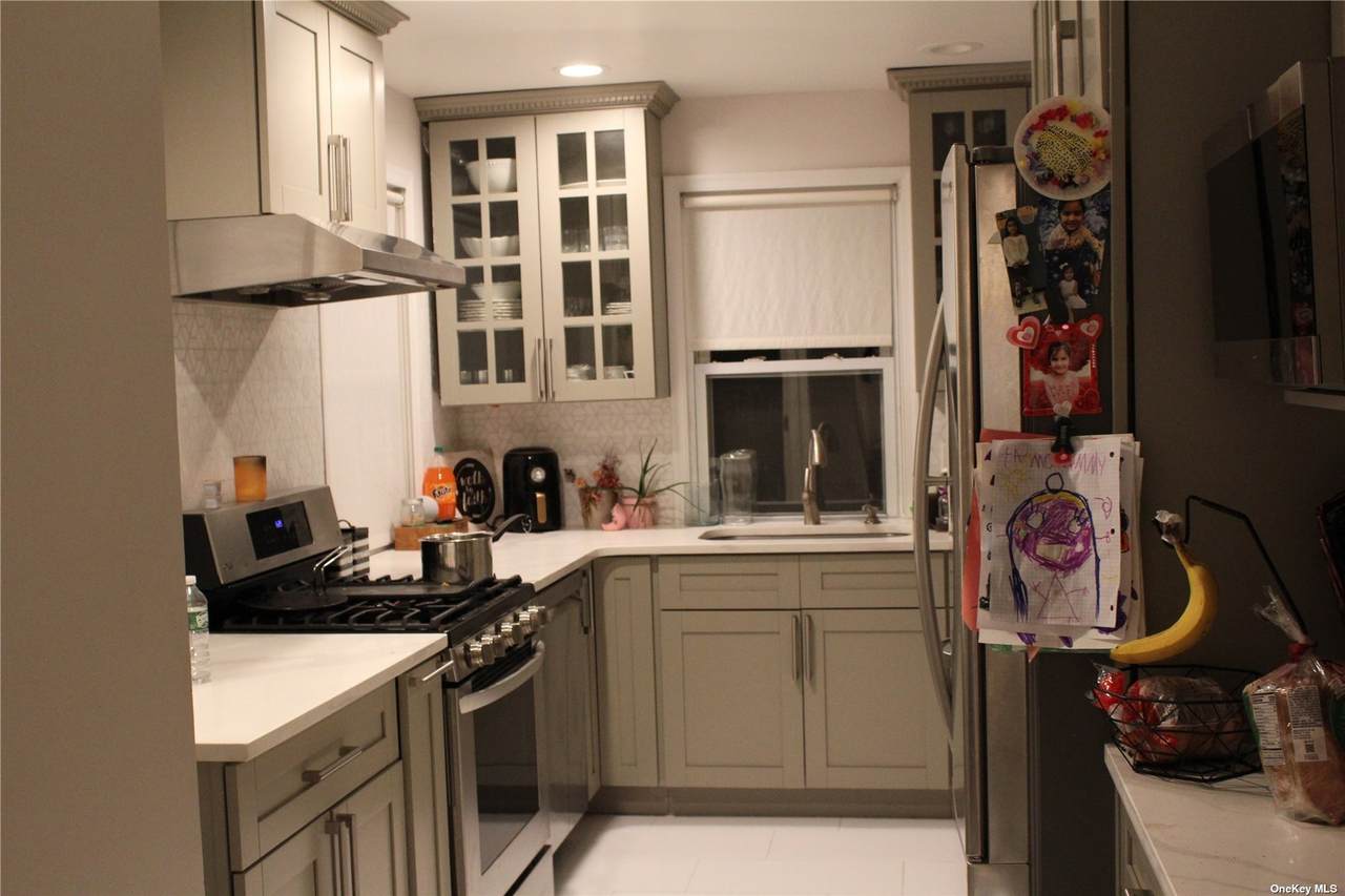 57 Vanderbilt Avenue - Photo 1