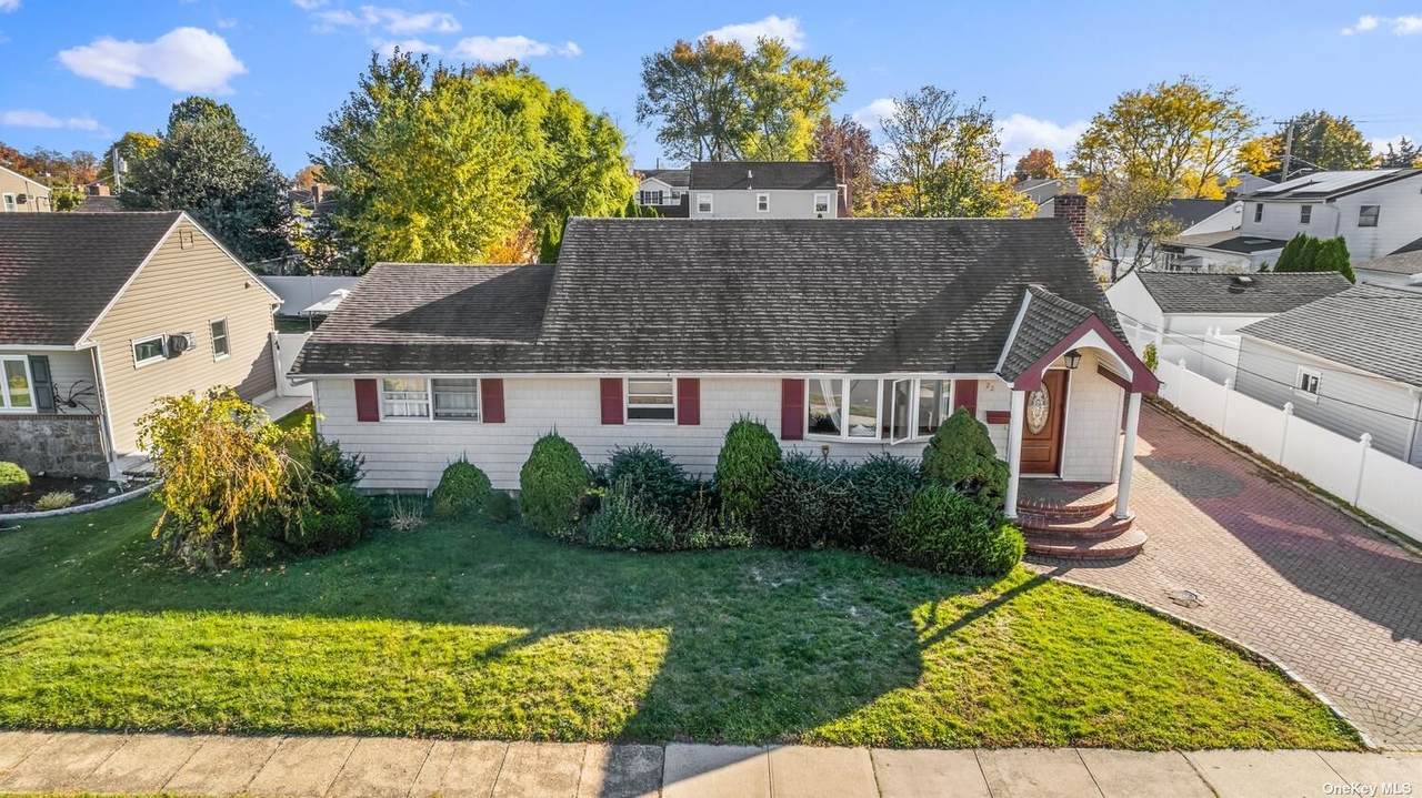 22 Indiana Street - Photo 1
